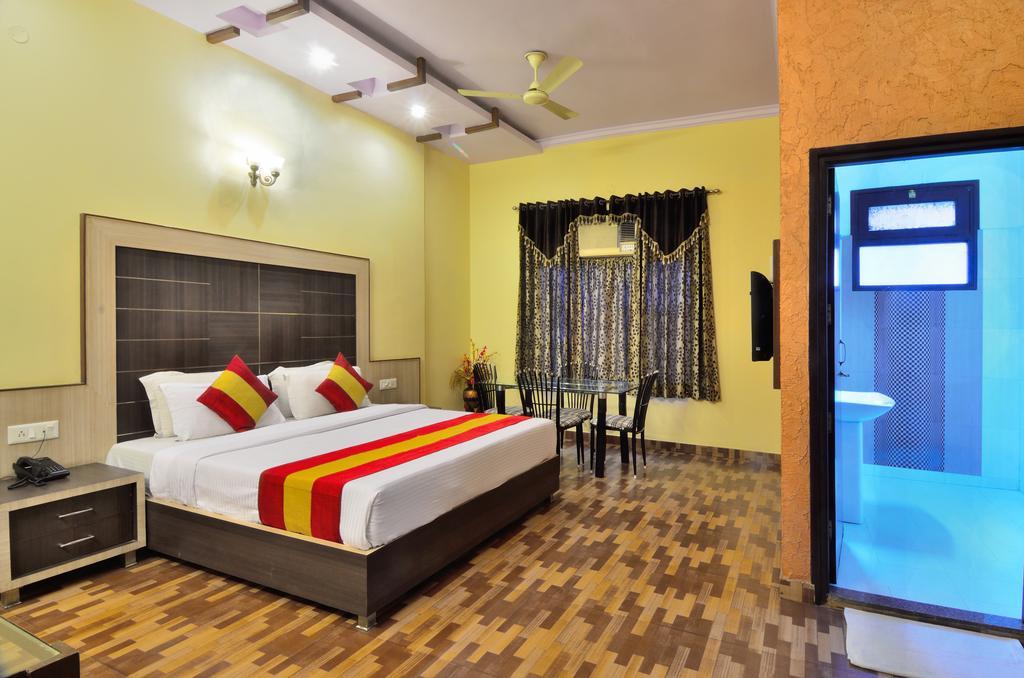 Hotel Roopa International Amritsar Exterior foto